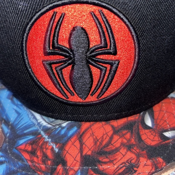 Spider-Man Ball Cap - Picture 3 of 6